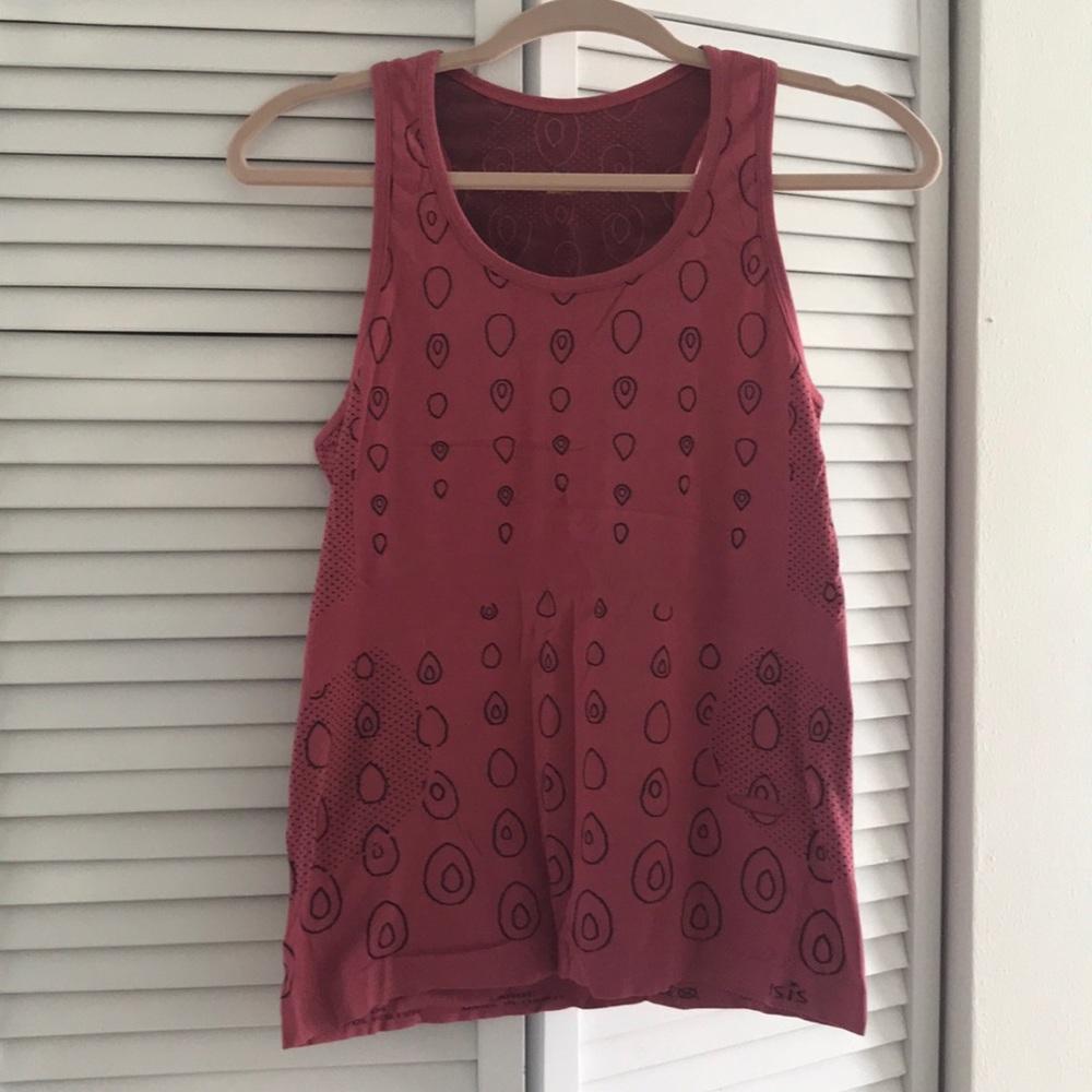 Isis Cute work out shirt